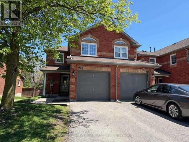 745 Caradonna Crescent, Newmarket, ON, L3X 1W5 townhouse for sale | Listing ID N13175 | Royal LePage