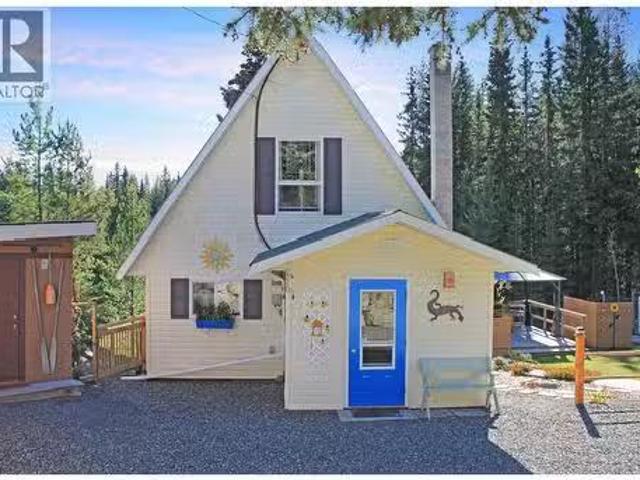 7464 Burgess Road, Deka Lake / Sulphurous / Hathaway Lakes, BC.