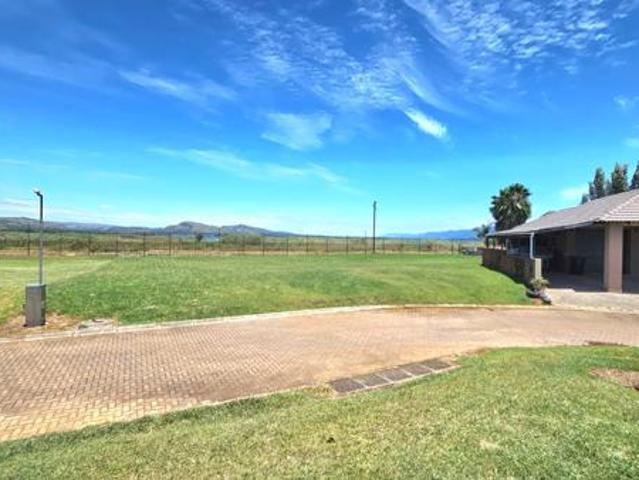 746 m² Land available in Melodie
