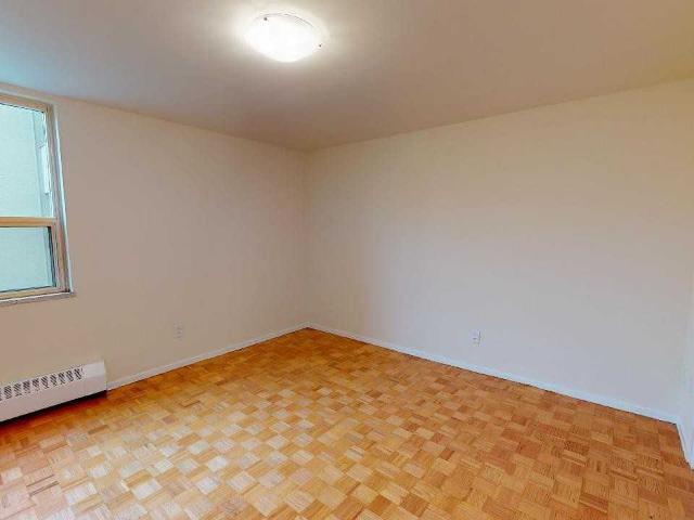 7471 Yonge Street Thornhill 2 Bedroom Apartment for Rent at 7471 Yonge St, Markham, ON L3T 2B9 Thornhill