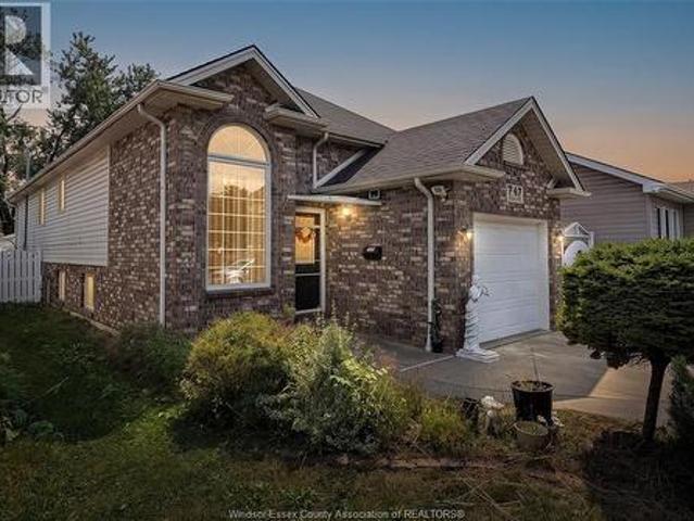 747 Eugenie, Windsor, ON, N8X 2Y6 house for sale | Listing ID 26021 | Royal LePage