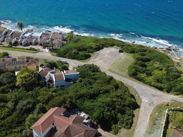 747 m² Land available in Santareme