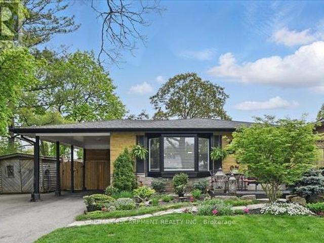 747 Mullin Way, Burlington, ON, L7L 4J8 house for sale | Listing ID W12217 | Royal LePage