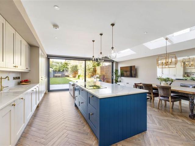 1,795,000 | 74 Vernon Avenue, Clontarf, Dublin 3, County Dublin KM PROPERTY 4983 MyHome. Ie Residential