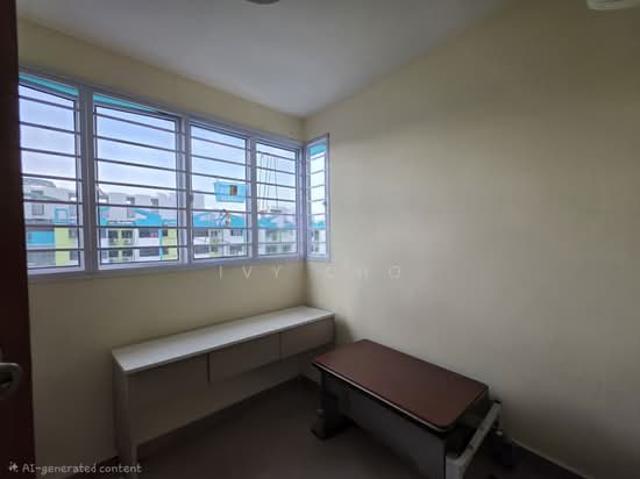 74 Whampoa Drive HDB Apartment For Sale, $438,000, 2 Bed 2 Bath 710 sqft $617.00 psf