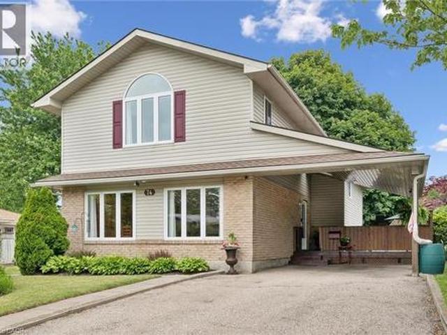 74 Calmcrest Drive, Kitchener, ON, N2E 1V3 house for sale | Listing ID 40835 | Royal LePage