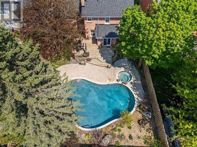74 Centre Road, Uxbridge, ON, L9P 1A4 house for sale | Listing ID N13149 | Royal LePage