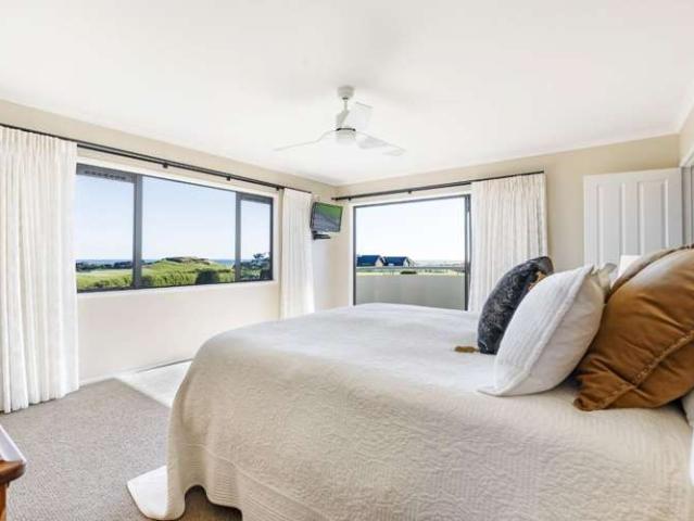 74 Koru Road, Omata, New Plymouth