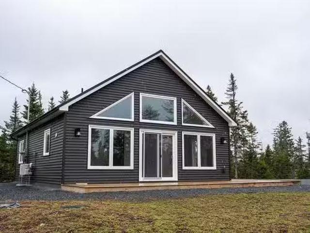 74 Loon Point Trail, East Uniacke, NS, B0N 1Z0 condo for sal.
