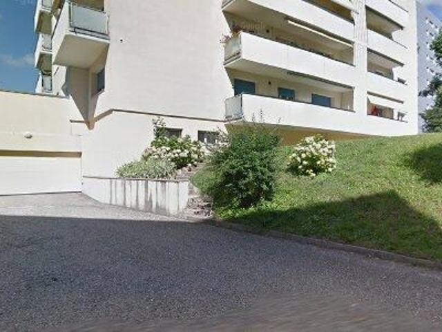74 m2 apartment for rent in Saane