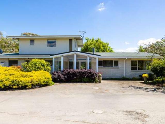 74 Mill Road, Clive, Hastings