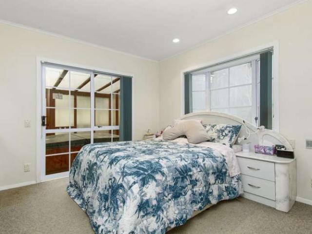74 Raroa Terrace, Tawa, Wellington City