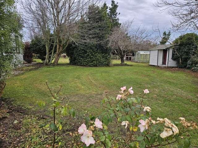 74 Riverbank Road, Inch Clutha