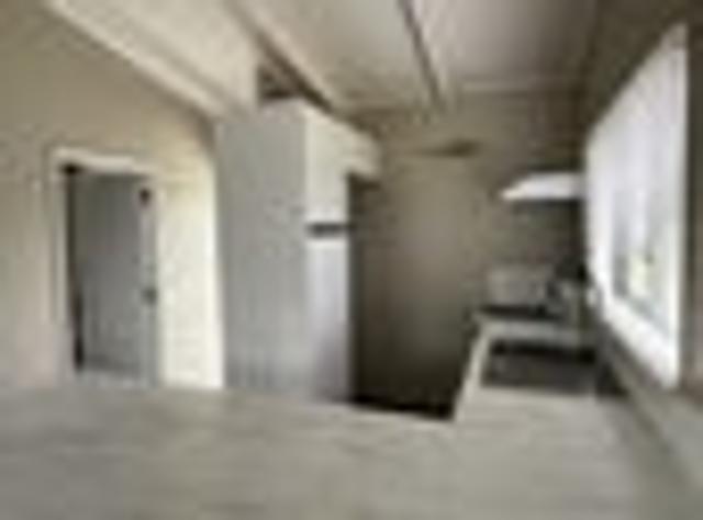 74 Rol: 2 Bedroom minor, 1 piece move