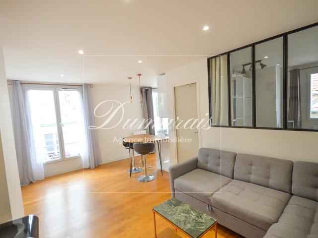 75003 Paris CHARMANT 2 PIECES