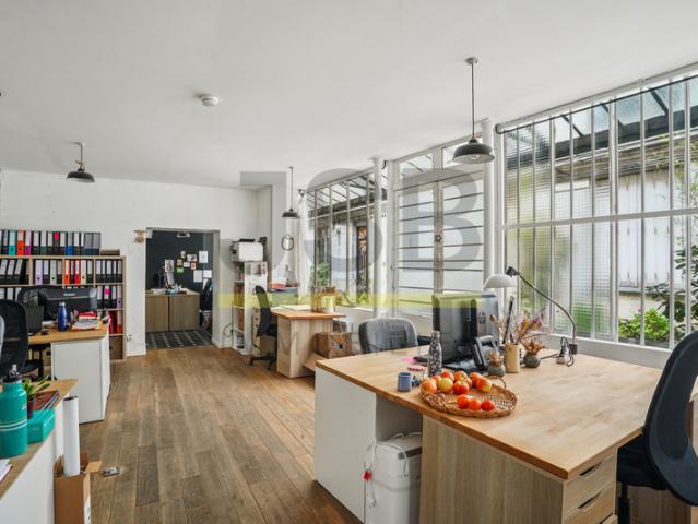 75002 TRES RARE SENTIER MONTORGUEIL IMMEUBLE INDEPENDA