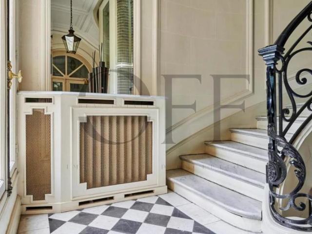 75007 PARIS Appartement d'exception Gros Caillou