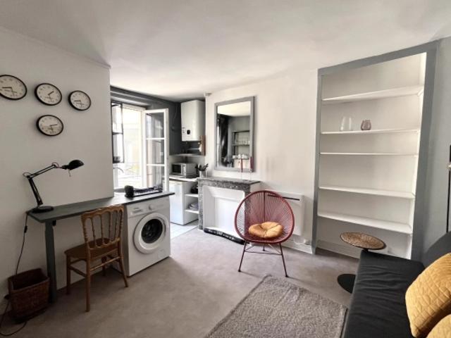 75005/Saint Médard/Mouffetard: charmant studio