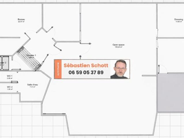 75019 / BUTTES CHAUMONT / GRANDE SURFACE / LOCAL / SALLE DE SPORT / BUREAUX / PARKING PRIVATIF / VESTIAIRES