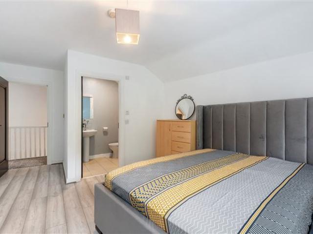 750,000 | 45A Hazelbrook Drive, Terenure, Dublin 6W DNG Terenure 5002 MyHome. Ie Residential