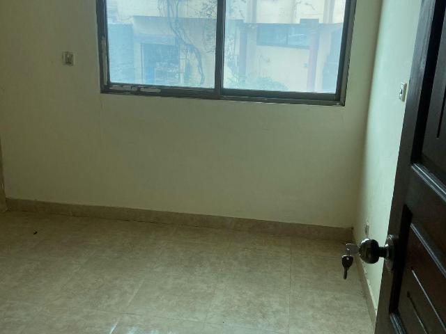 750 Ft² Flat for Rent