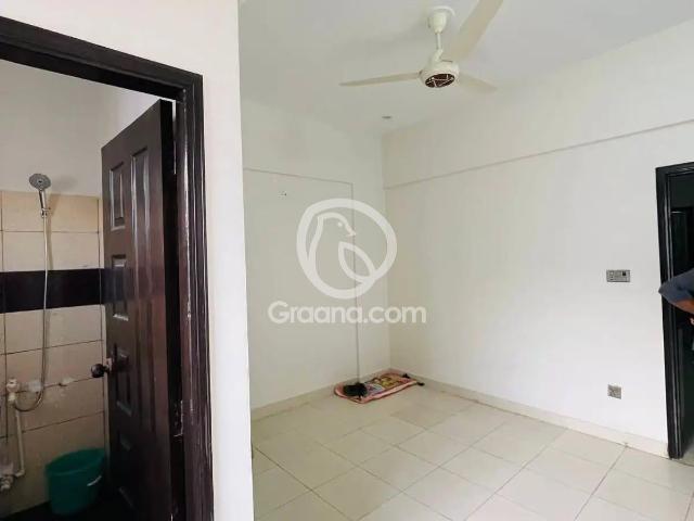 750 Ft² Flat for Rent