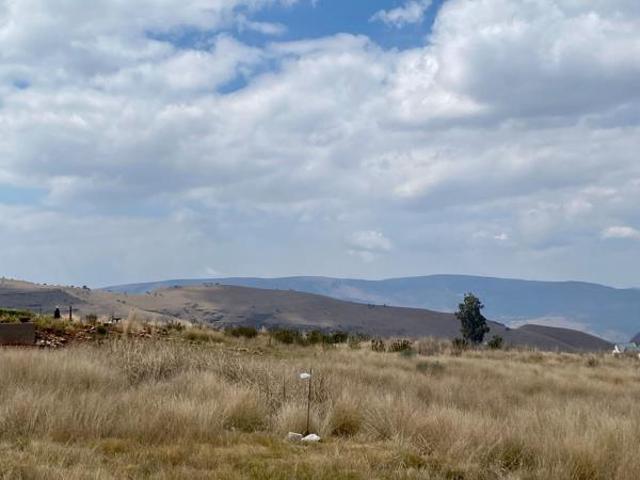 750 m² Land available in Dullstroom