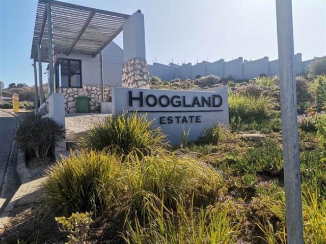750 m² Land available in Hoogland