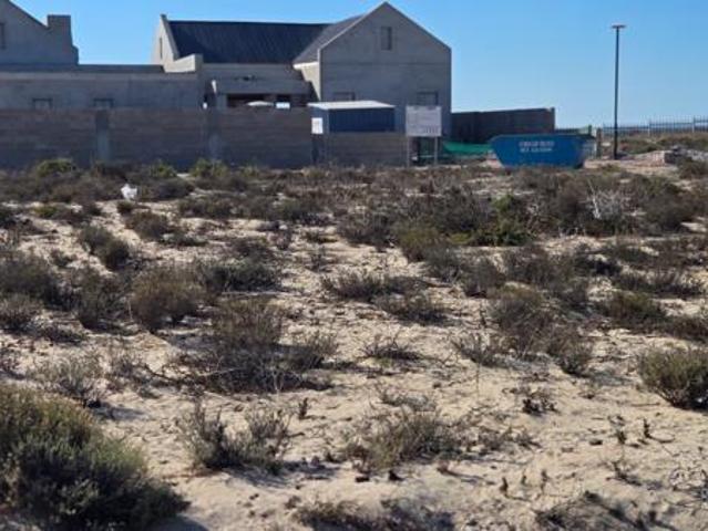 750 m² Land available in Port Owen