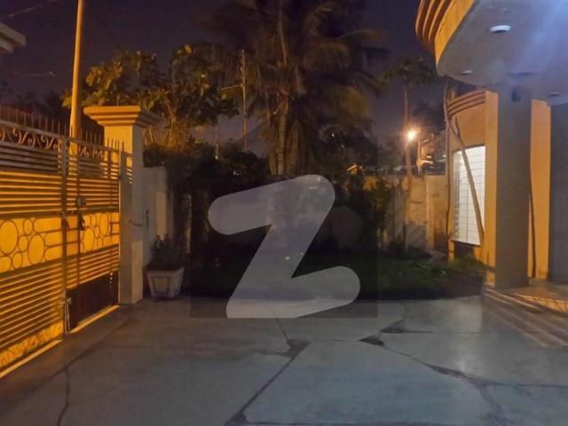 750 Square Yard Single Storey House For Rent 6 Bed DD Block B North Nazimabad Block B
