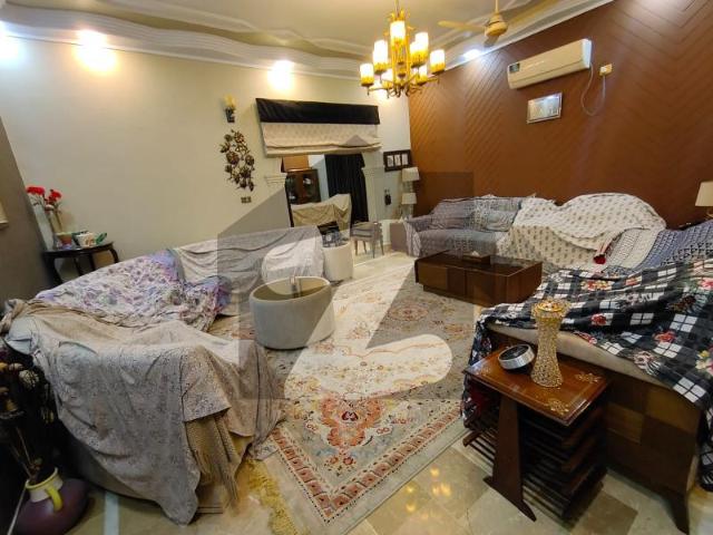 750 Sq. Yards Well Maintained Double Story Bungalow For Sale | | Gulshan e Iqbal Block 4