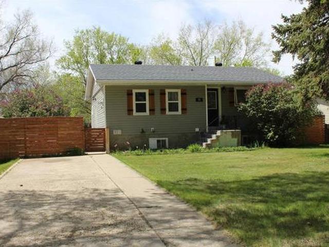 751 3rd STREET E Shaunavon Saskatchewan