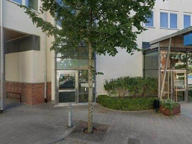 751 m2 kontor uthyres i Västerort