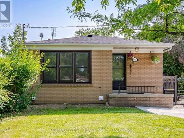 751 Meadowvale Road, Toronto, ON, M1C 1T1 house for sale | Listing ID E13637 | Royal LePage