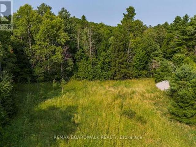 752 Bennett Lake Road, Tay Valley, ON, K0G 1A0 vacant land for sale | Listing ID X12943 | Royal LePage