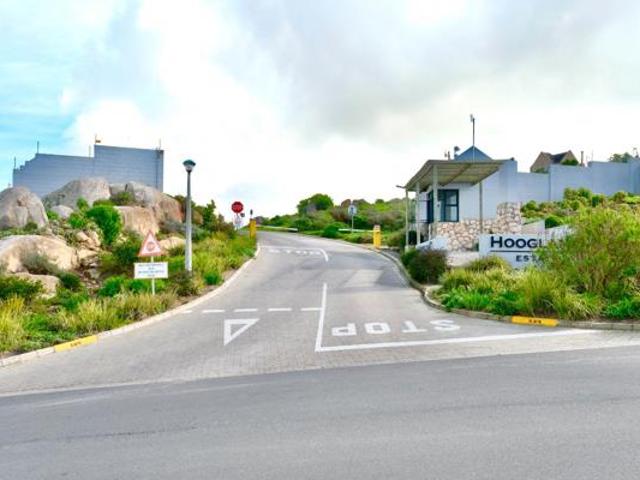 753 m² Land available in Saldanha