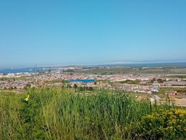 753 m² Land available in Saldanha Heights