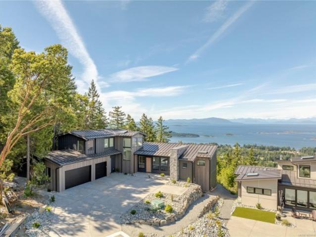 7546 Tonnerre Way, Lantzville, BC, V0R 2H0 house for sale | Listing ID 1002 | Royal LePage