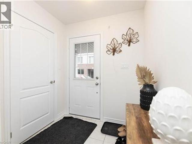 755 Linden Drive Unit# 59, Cambridge, ON, N3H 0E4 house for sale | Listing ID 40844 | Royal LePage