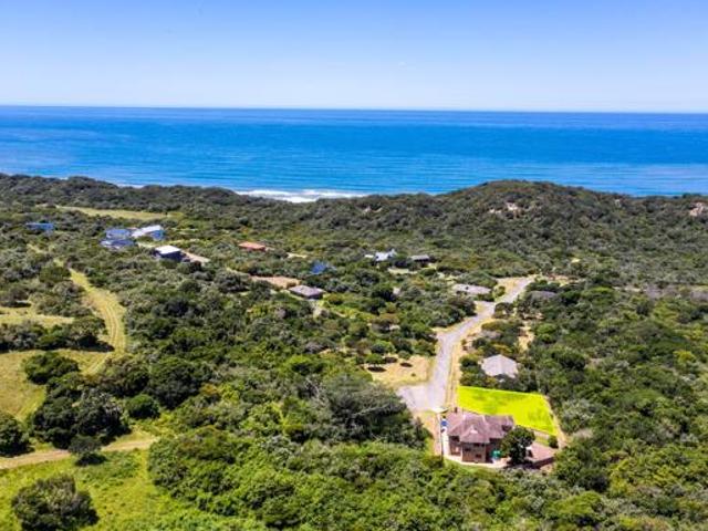 756 m² Land available in Cintsa