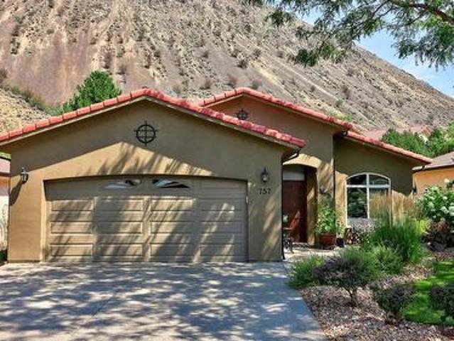 757 Rosewood Crescent, Kamloops, BC, V2H 1S3 house for sale | Listing ID 10396 | Royal LePage
