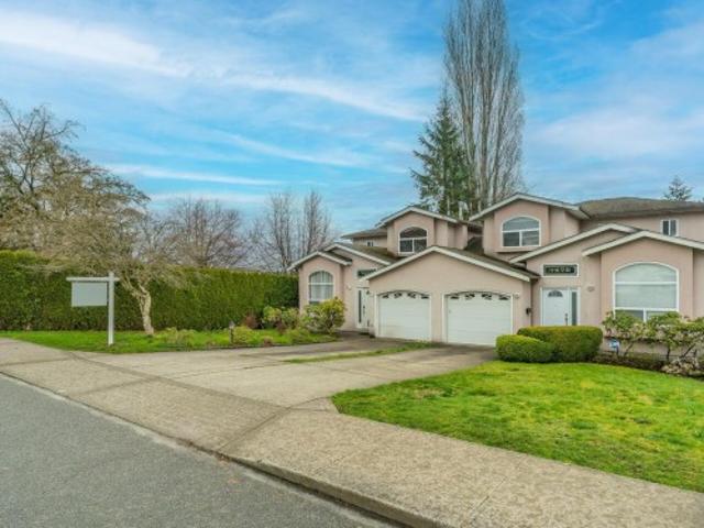 7580 12Th Avenue, Burnaby, BC, V3N 2K1 duplex for sale | Listing ID R3009 | Royal LePage