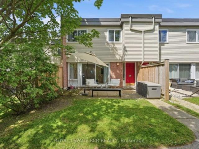 75 215 Milestone Crescent, Aurora, ON, L4G 3M2 townhouse for sale | Listing ID N13425 | Royal LePage