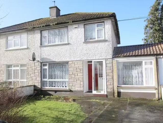 75 Willow Park Road, Athlone, Co. Westmeath, N37E7P2 is for sale