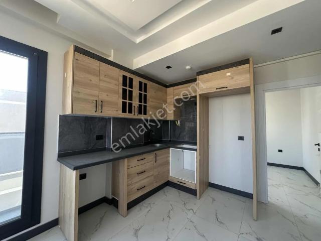 75. Yıl Da Tek Blok Sıfır 2+1 Cepheleri Açık Şık Kiralık Daire