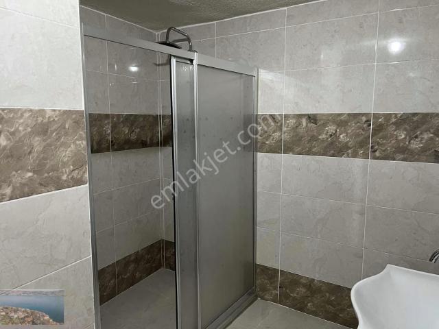 75. Yıl Mah. Vega Avm Karşısında Asansörlü 2+1 Kiralık Daire