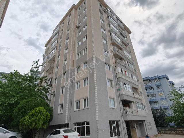 75. Yıl Mahallesinde İçi Full Yenilenmiş Lüks 3+1 Daire