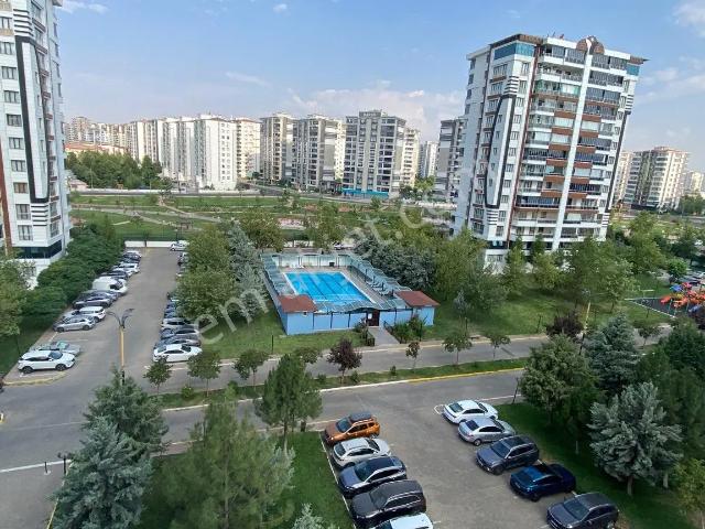 75 Yolda Acil Satılık Daire