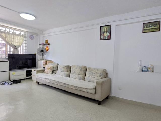 75 Bedok North Road HDB Apartment For Sale, $378,000, 2 Bed 1 Bath 635 sqft $595.00 psf