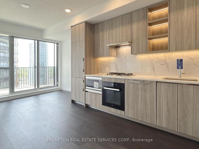 75 BILLES HEIGHTS – SUITE 1912, Toronto
